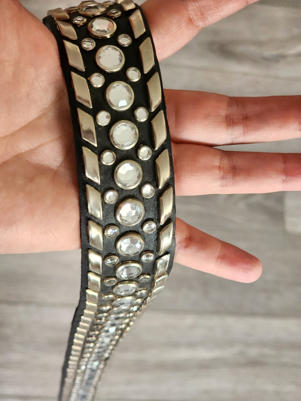 Vintage Western Bling Black Belt with Floral Western Buckle 44 Inch - Picture 5 of 7